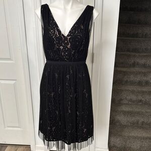 ADRIANNA PAPELL Elegant Black Lace Dress Size 8